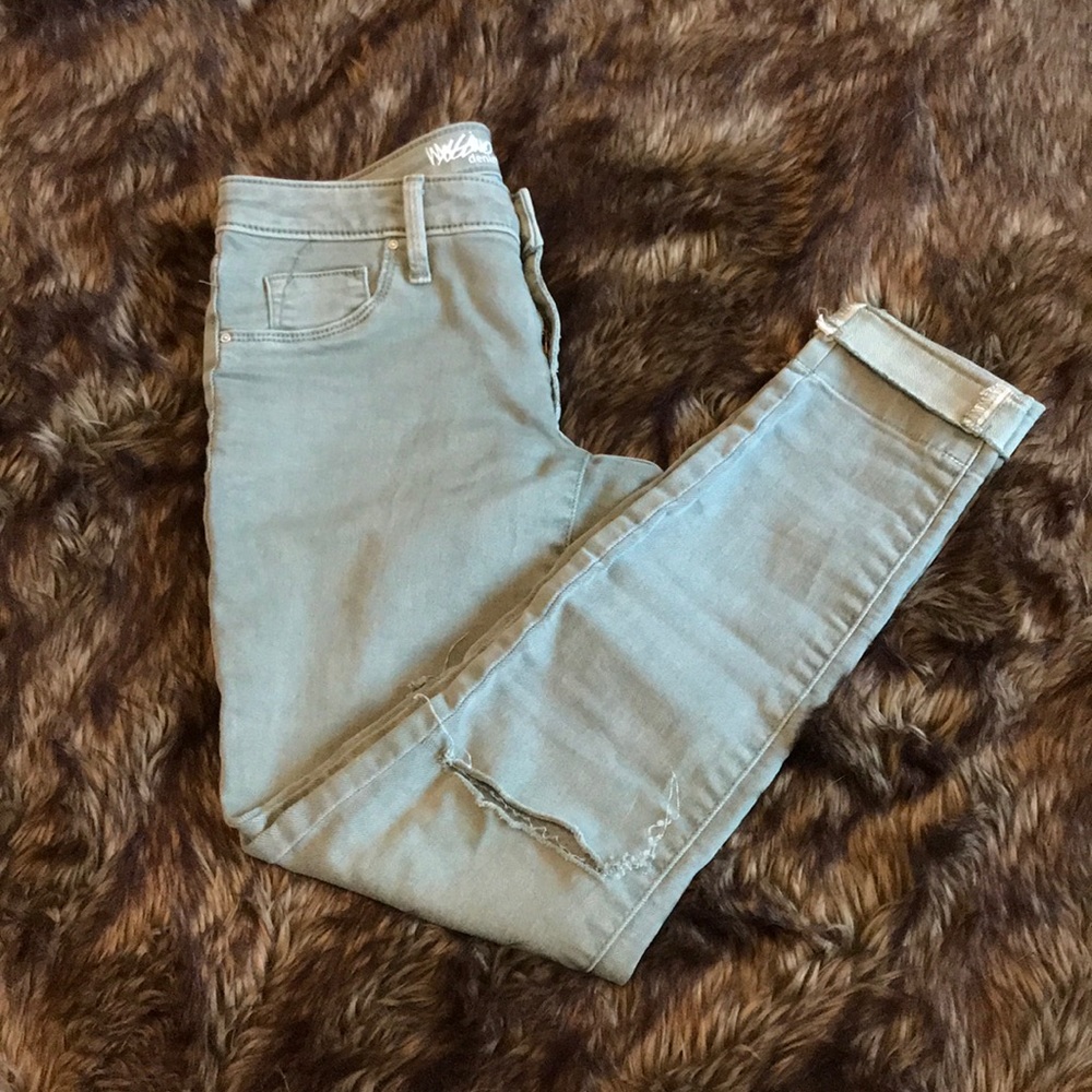 Target mossimo dusty green rioped knee denim